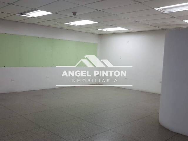 #3400 - LOCAL COMERCIAL para Alquiler en Maracaibo - V - 3