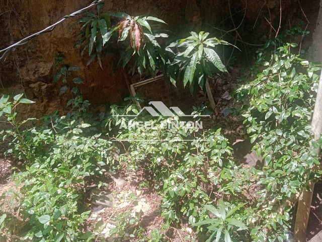 #5045 - CASA para Venta en Caracas - A