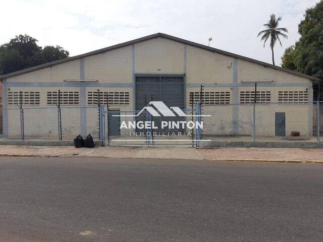 #3746 - GALPÓN / BODEGA para Venta en Maracaibo - V - 2