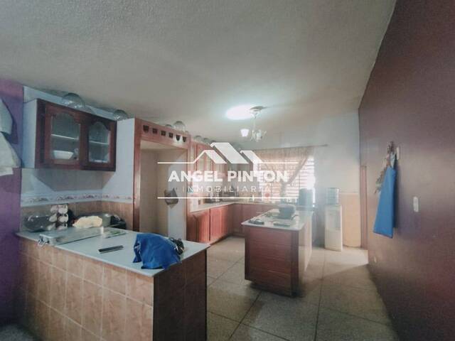 #3774 - CASA COMERCIAL para Venta en Maracaibo - V - 1