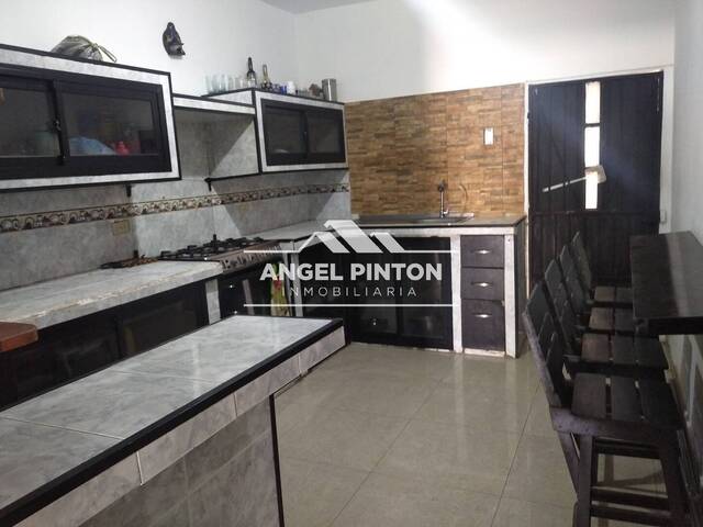 #3815 - CASA para Venta en Maracaibo - V