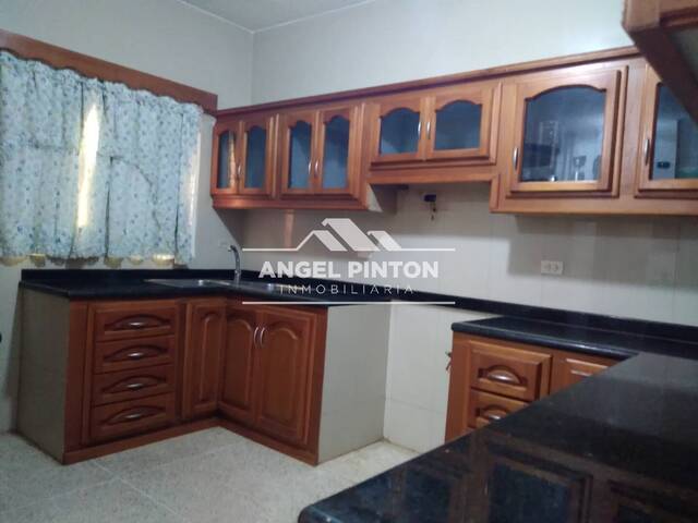 #4365 - CONJUNTO CERRADO para Venta en Ciudad Ojeda - V - 2