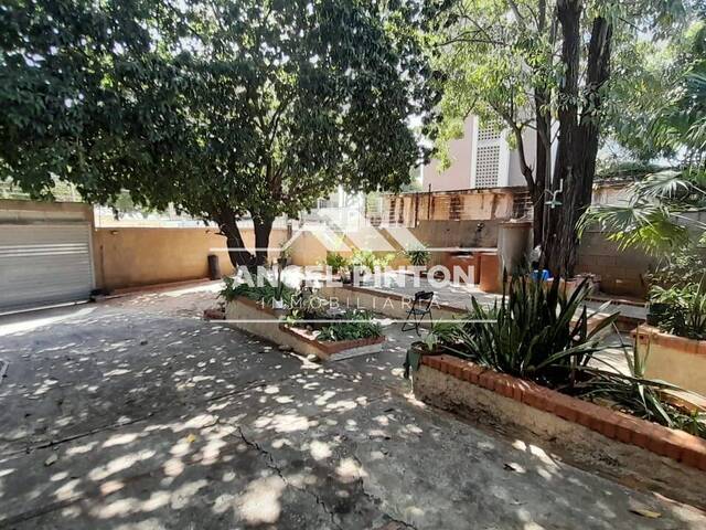 #3968 - CASA COMERCIAL para Venta en Maracaibo - V - 2