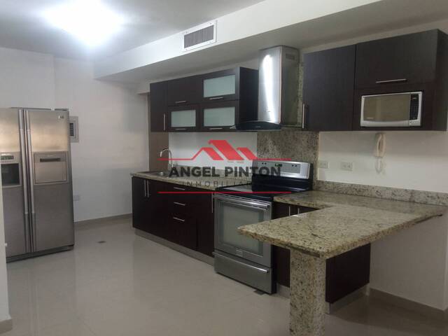 #4023 - APARTAMENTO para Alquiler en Maracaibo - V - 1