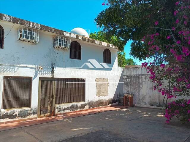 #4033 - CASA COMERCIAL para Venta en Maracaibo - V - 3