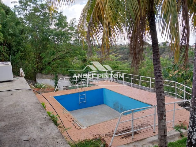 #4031 - CONJUNTO CERRADO para Venta en Barquisimeto - K - 1