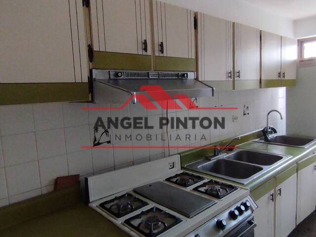 #4165 - APARTAMENTO para Alquiler en Maracaibo - V - 3