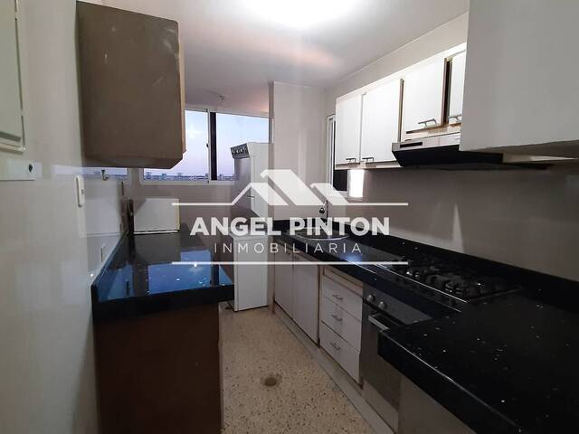 #9999 - APARTAMENTO para Alquiler en Maracaibo - V - 2