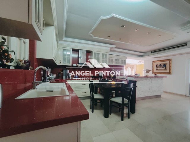 #4295 - CASA para Venta en Maracaibo - V