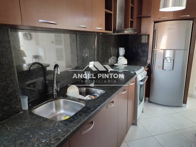 #4304 - APARTAMENTO para Alquiler en Maracaibo - V - 3