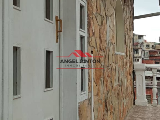 #4311 - CASA para Venta en Caracas - A - 1