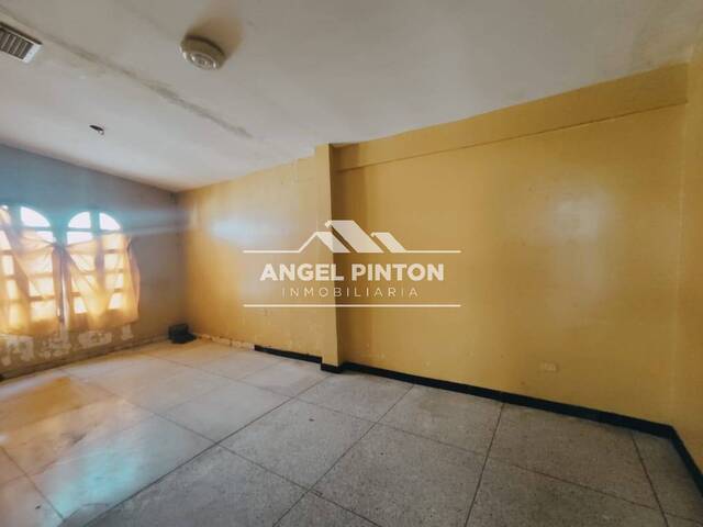 #4322 - CASA para Venta en Maracaibo - V - 2