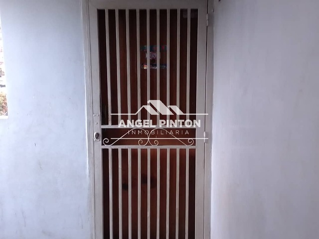 #4317 - APARTAMENTO para Venta en Caracas - A