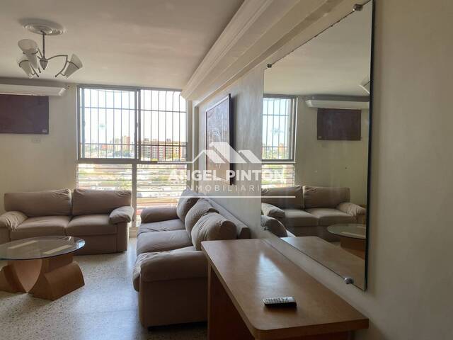 #4325 - APARTAMENTO para Alquiler en Maracaibo - V - 1