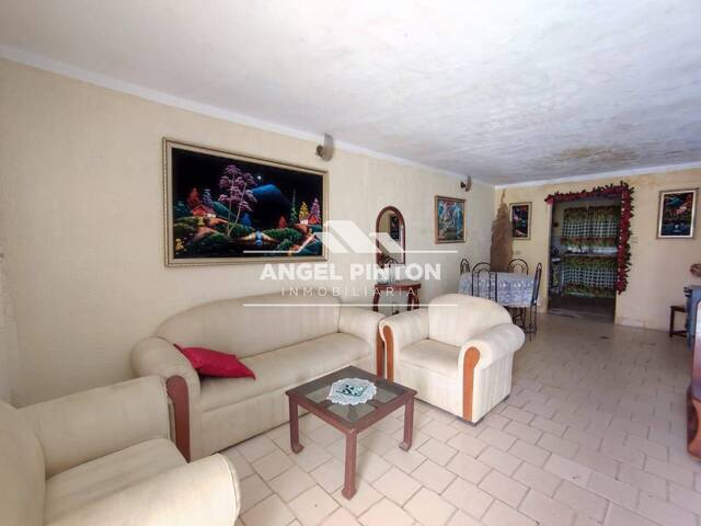 #4353 - CASA COMERCIAL para Venta en Maracaibo - V - 2