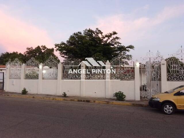 #4414 - CASA para Venta en Maracaibo - V - 1