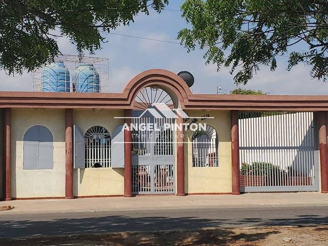 #4466 - CASA COMERCIAL para Venta en Maracaibo - V - 1