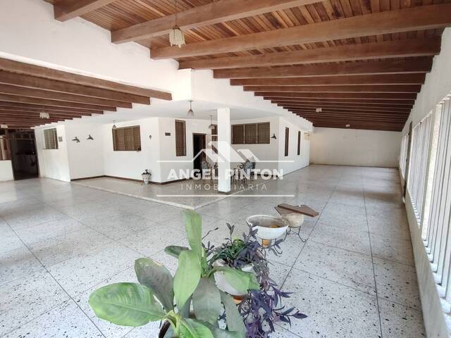 #4510 - CASA para Venta en Maracaibo - V - 2
