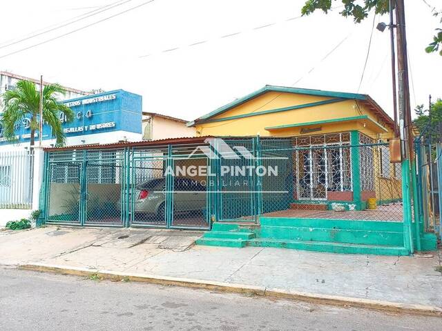 #4134 - CASA COMERCIAL para Venta en Maracaibo - V - 1