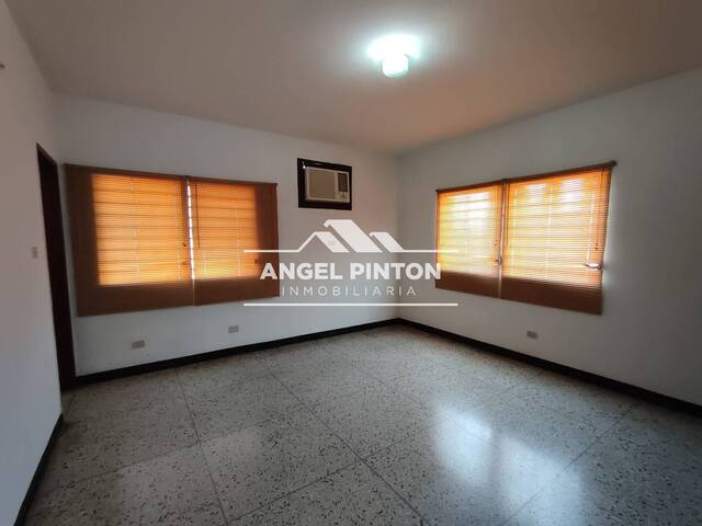 #4543 - CASA para Venta en Maracaibo - V - 3