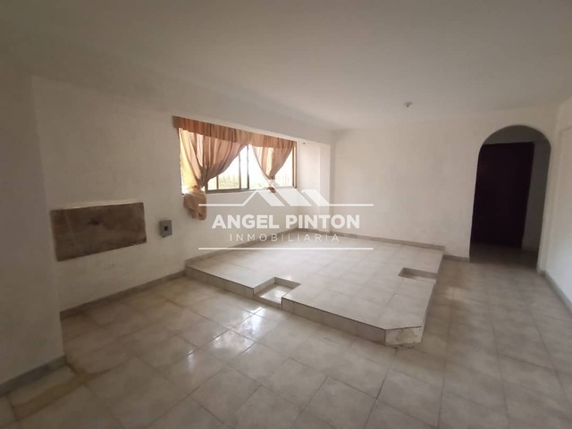 #4461 - CASA para Venta en Maracaibo - V