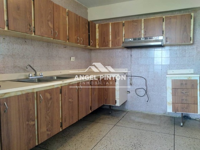 #4719 - APARTAMENTO para Venta en Ciudad Ojeda - V - 2