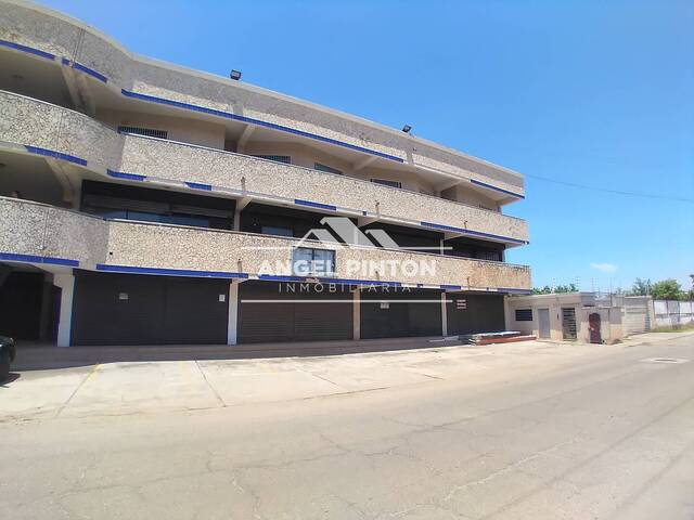#4772 - LOCAL COMERCIAL para Venta en Ciudad Ojeda - V - 1