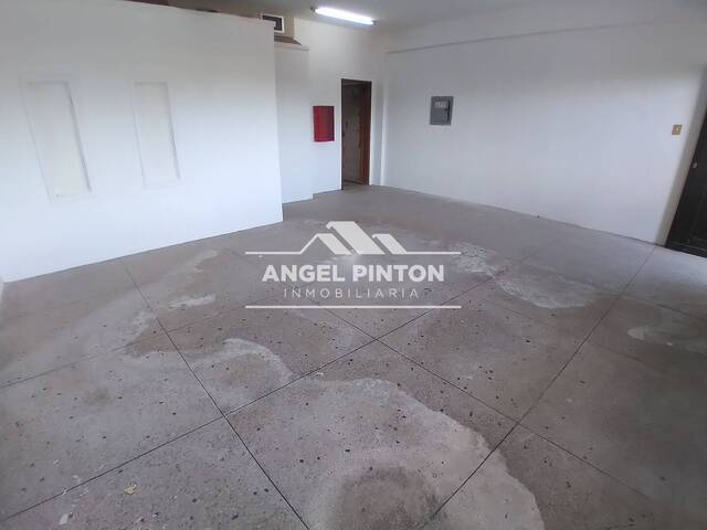 #4772 - LOCAL COMERCIAL para Venta en Ciudad Ojeda - V - 2