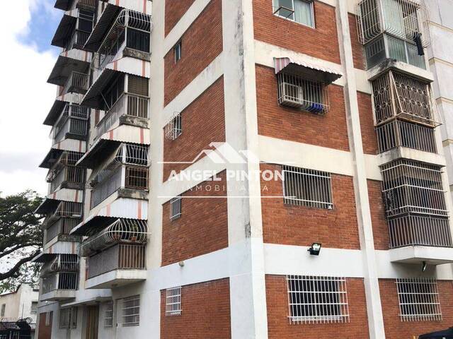 #4818 - APARTAMENTO para Venta en Caracas - A