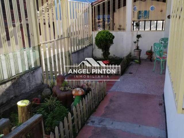 #4962 - CASA para Venta en Santo Domingo - L - 2