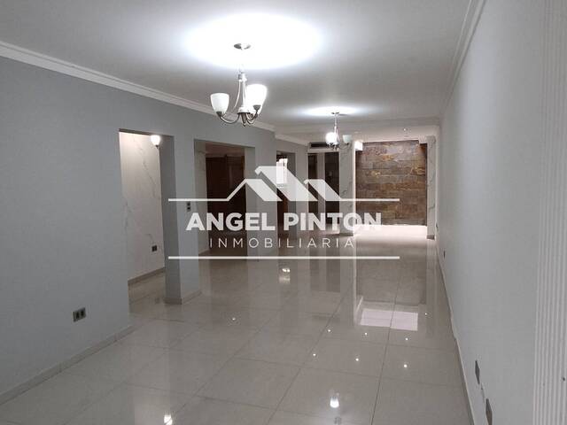 #5042 - CASA para Venta en Maracaibo - V
