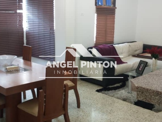 #5531 - APARTAMENTO para Alquiler en Maracaibo - V - 1