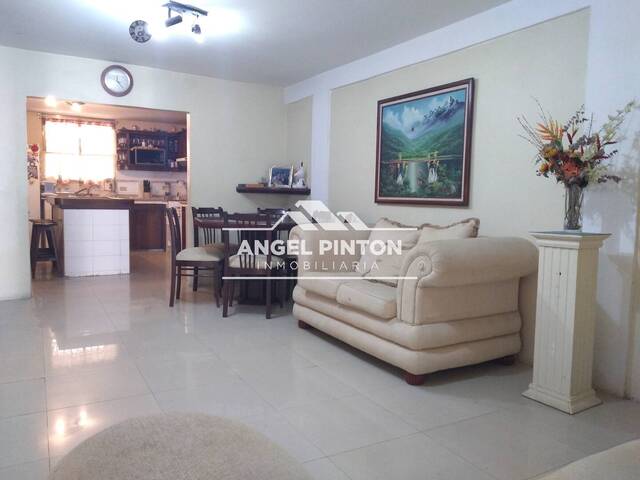#5345 - CONJUNTO CERRADO para Venta en Ciudad Ojeda - V - 1