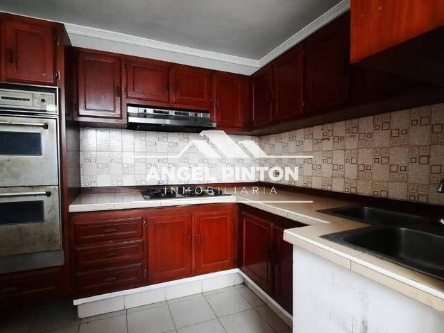 #6500 - APARTAMENTO para Venta en Maracaibo - V