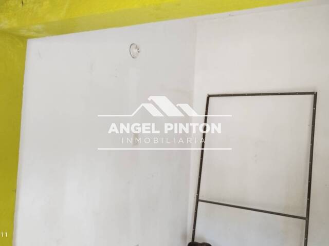 #5213 - LOCAL COMERCIAL para Alquiler en San Francisco - V - 3