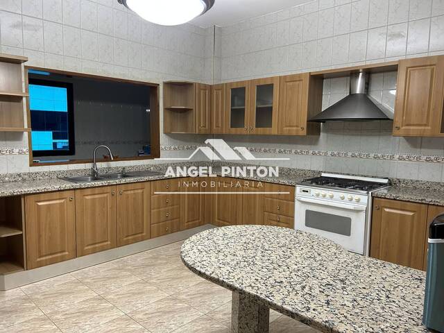 #8649 - APARTAMENTO para Alquiler en Ciudad Ojeda - V - 2