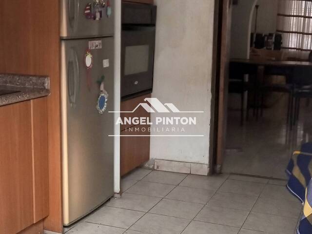 #5909 - CASA para Venta en Maracaibo - V - 2
