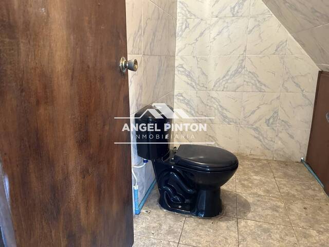 #9766 - LOCAL COMERCIAL para Venta en Ciudad Ojeda - V - 3
