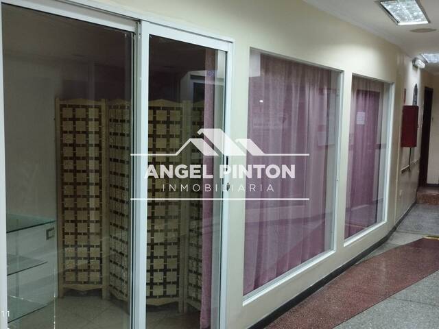 #5220 - LOCAL COMERCIAL para Venta en Maracaibo - V - 2