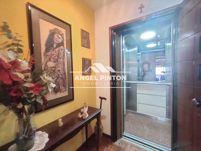 #12410 - APARTAMENTO para Venta en Maracaibo - V