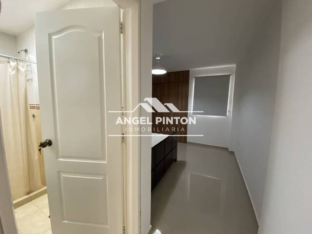 #7098 - APARTAMENTO para Alquiler en Maracaibo - V - 3