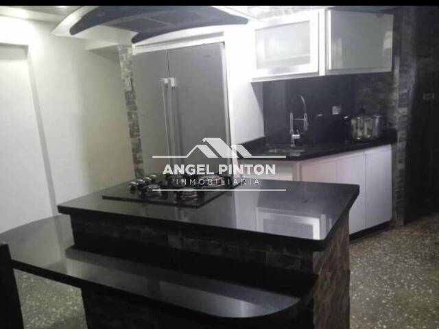 #9734 - APARTAMENTO para Venta en Caracas - A