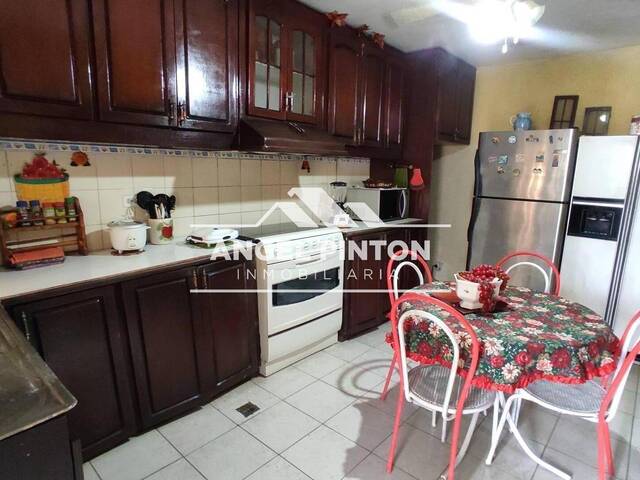 #5508 - CASA para Venta en Maracaibo - V