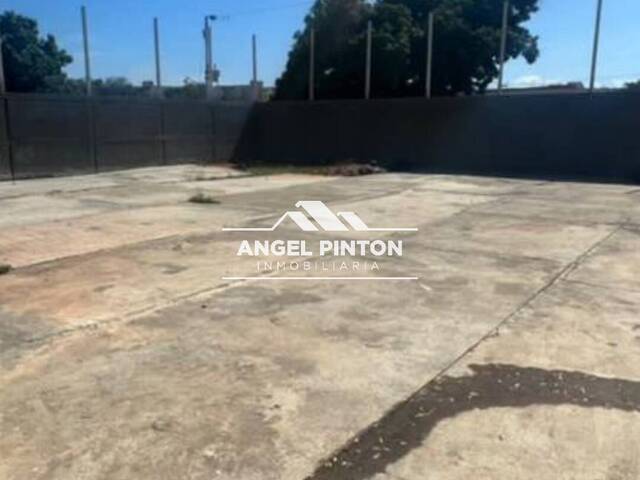 #9569 - LOCAL COMERCIAL para Venta en Maracaibo - V - 2