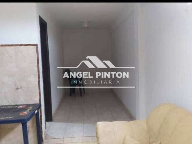 #6567 - APARTAMENTO para Alquiler en Maracaibo - V