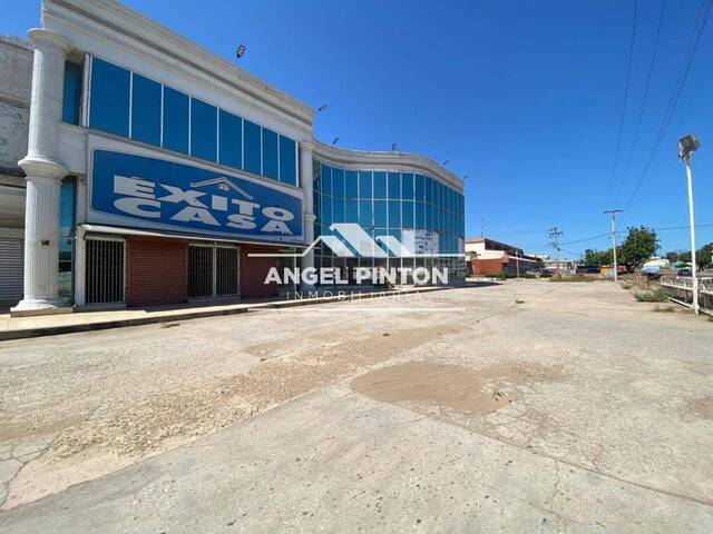 #7077 - LOCAL COMERCIAL para Venta en Maracaibo - V