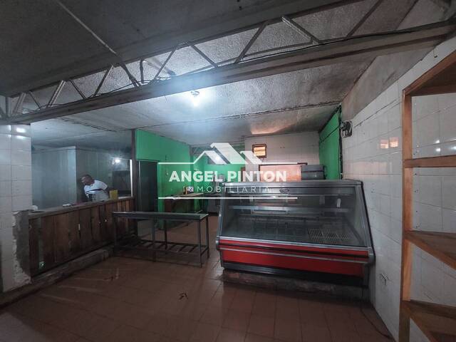 #11677 - LOCAL COMERCIAL para Venta en Maracaibo - V