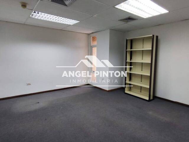 OFICINA para Venta en Maracaibo - 5