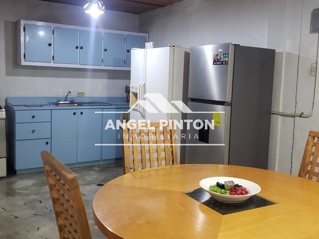 #5893 - CASA para Venta en Maracaibo - V