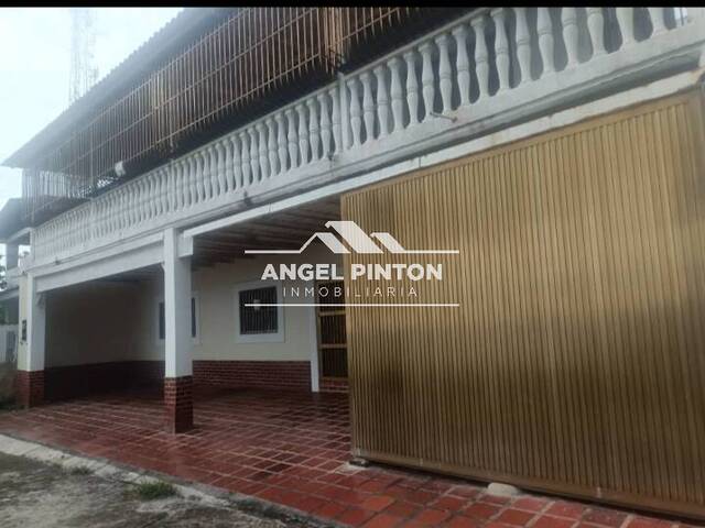 CASA para Venta en La Guaira - 4
